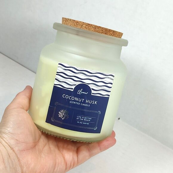 Trueliving Coconut Husk Scented Candle 15 Oz Modern Coastal Beach Jar w/ Lid New - Picture 9 of 9